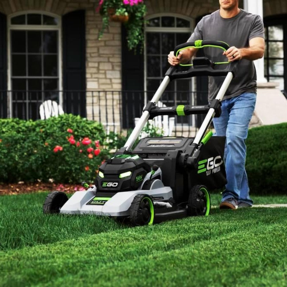 Cortacésped de Batería Autopropulsado LM2230-SP EGO POWER de 55 CM de Anchura de Corte