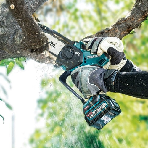 MAKITA Motosierra de Poda XGT a Batería UC029GZ