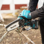 MAKITA Motosierra de Poda XGT a Batería UC029GZ