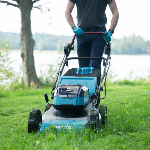 Cortacésped a Batería XGT 40V Makita – 48 cm, Tracción y Corte Bio