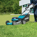 Cortacésped a Batería XGT 40V Makita – 53,4 cm, Tracción, Corte Bio y Plataforma de Acero